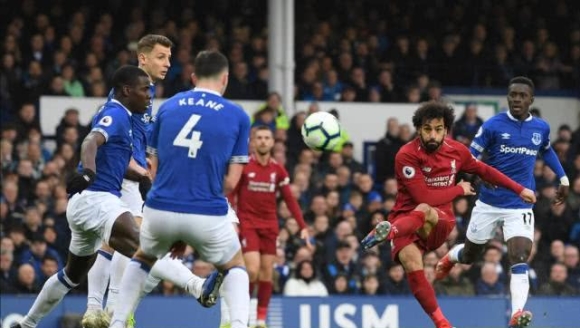 欧冠杯16强首回合｜ 德甲双雄冤家路窄 拜仁主场誓炸药厂